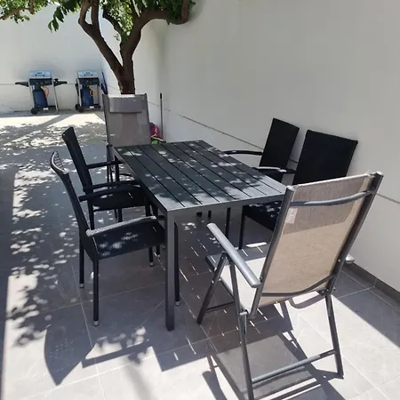 Apartamento Rhodes Center 2-bedroom