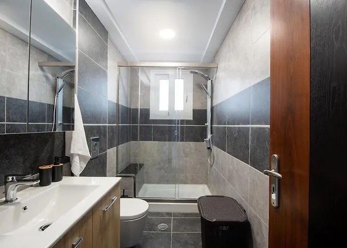 Rhodes Center 2-bedroom Lejlighed *